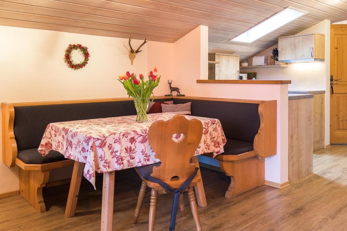 Lohener Hof - Ferienwohnungen Gastager Ruhpolding Exterior foto