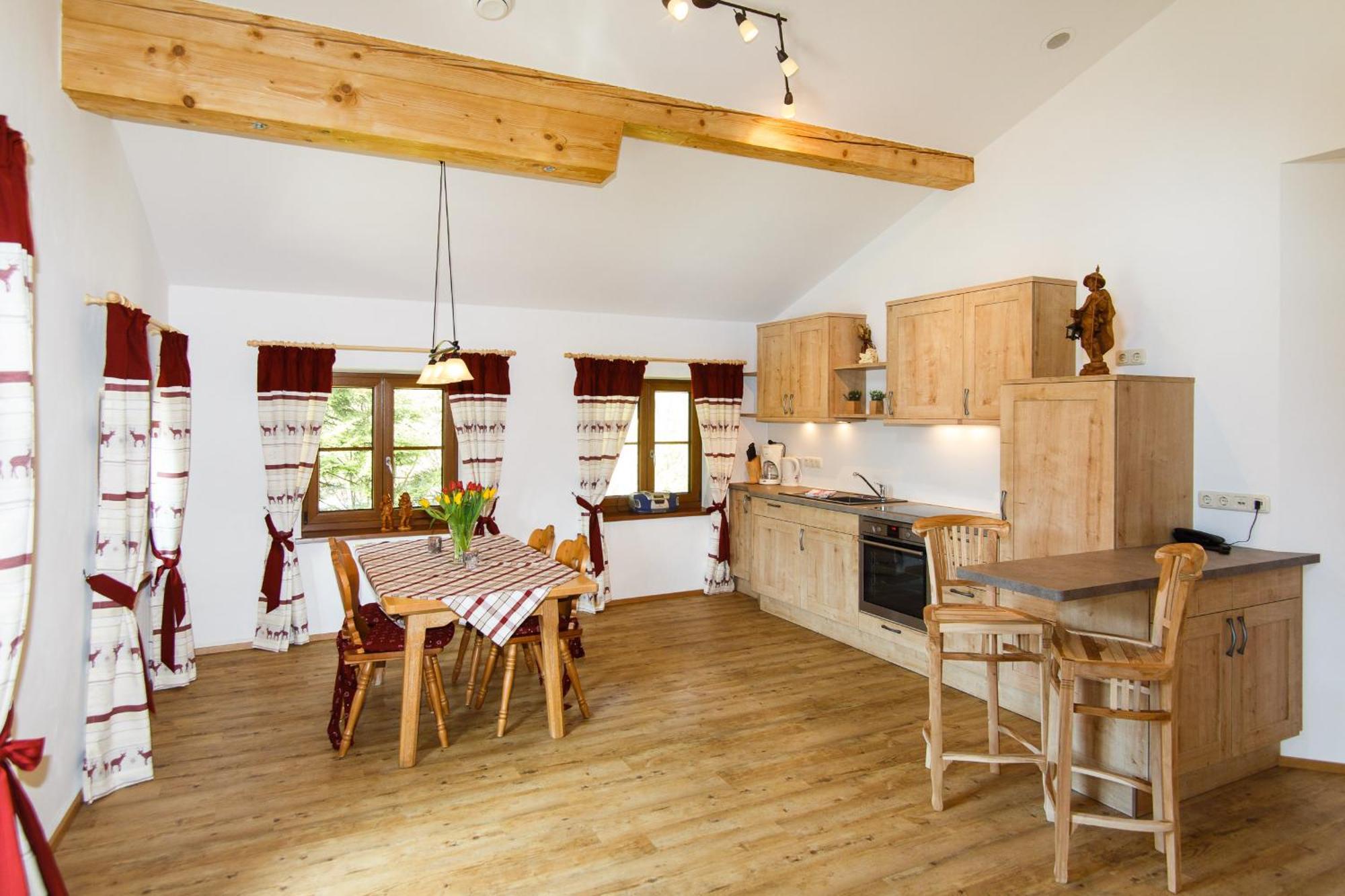 Lohener Hof - Ferienwohnungen Gastager Ruhpolding Exterior foto